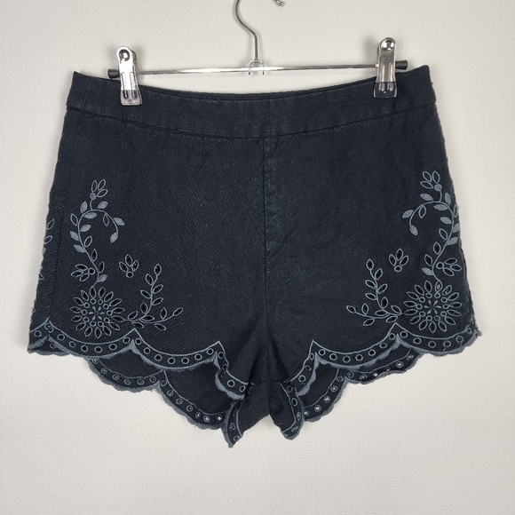 Free People Life's Too Short Embroidered Eyelet Shorts SIZE 6 - Picture 2 of 7